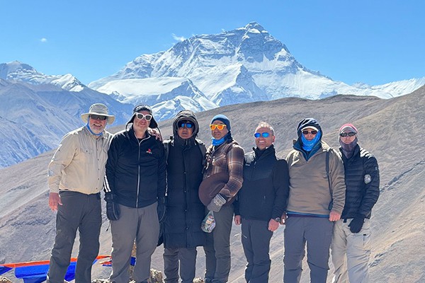 Clear Peak View of Moutn Everest