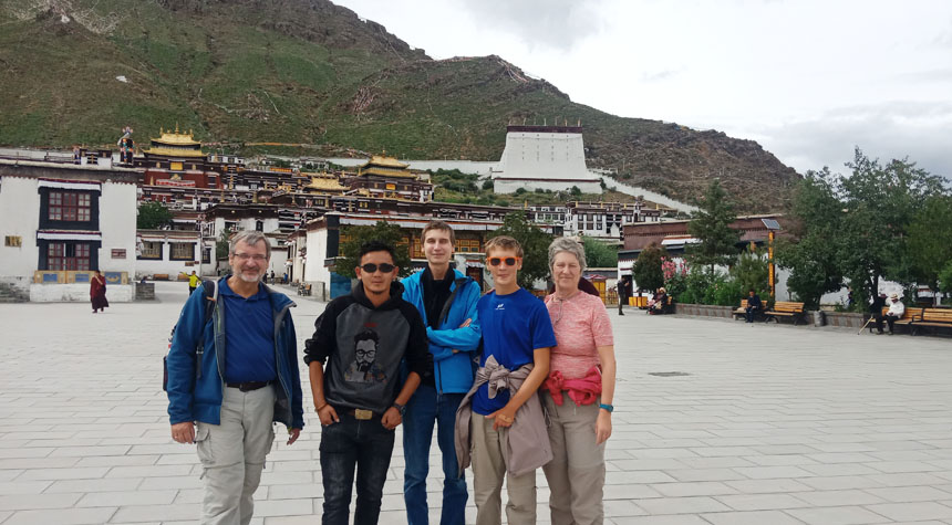 Tashilhunpo Monastery in Tibet