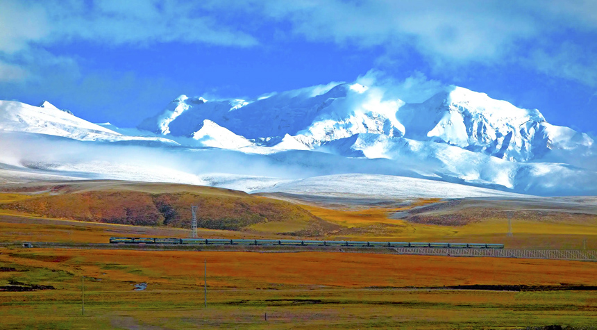 Qinghai-Tibet railway view