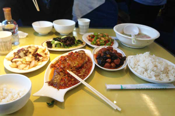  Tasty food served on Tibet Train 