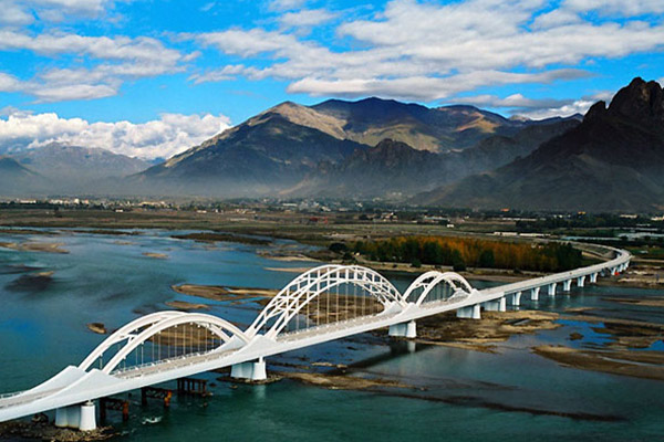  Qinghai-Tibet Railway 