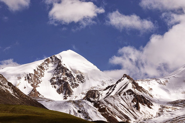  Yuzhu Peak 