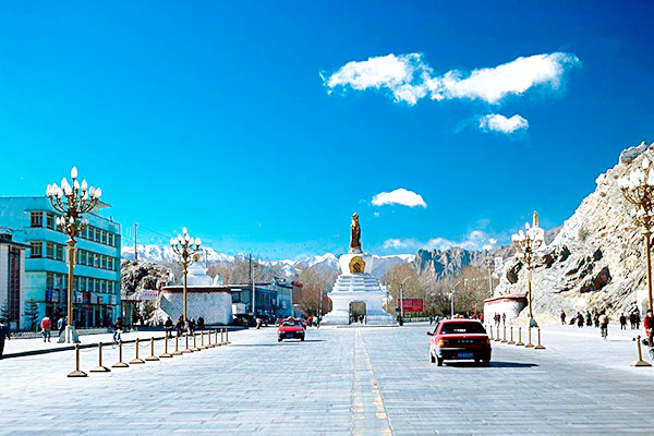   Lhasa city 