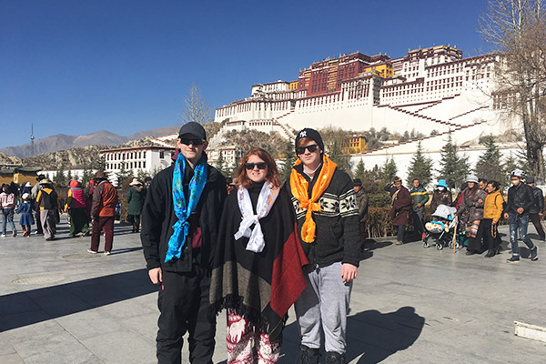  Visit Lhasa 